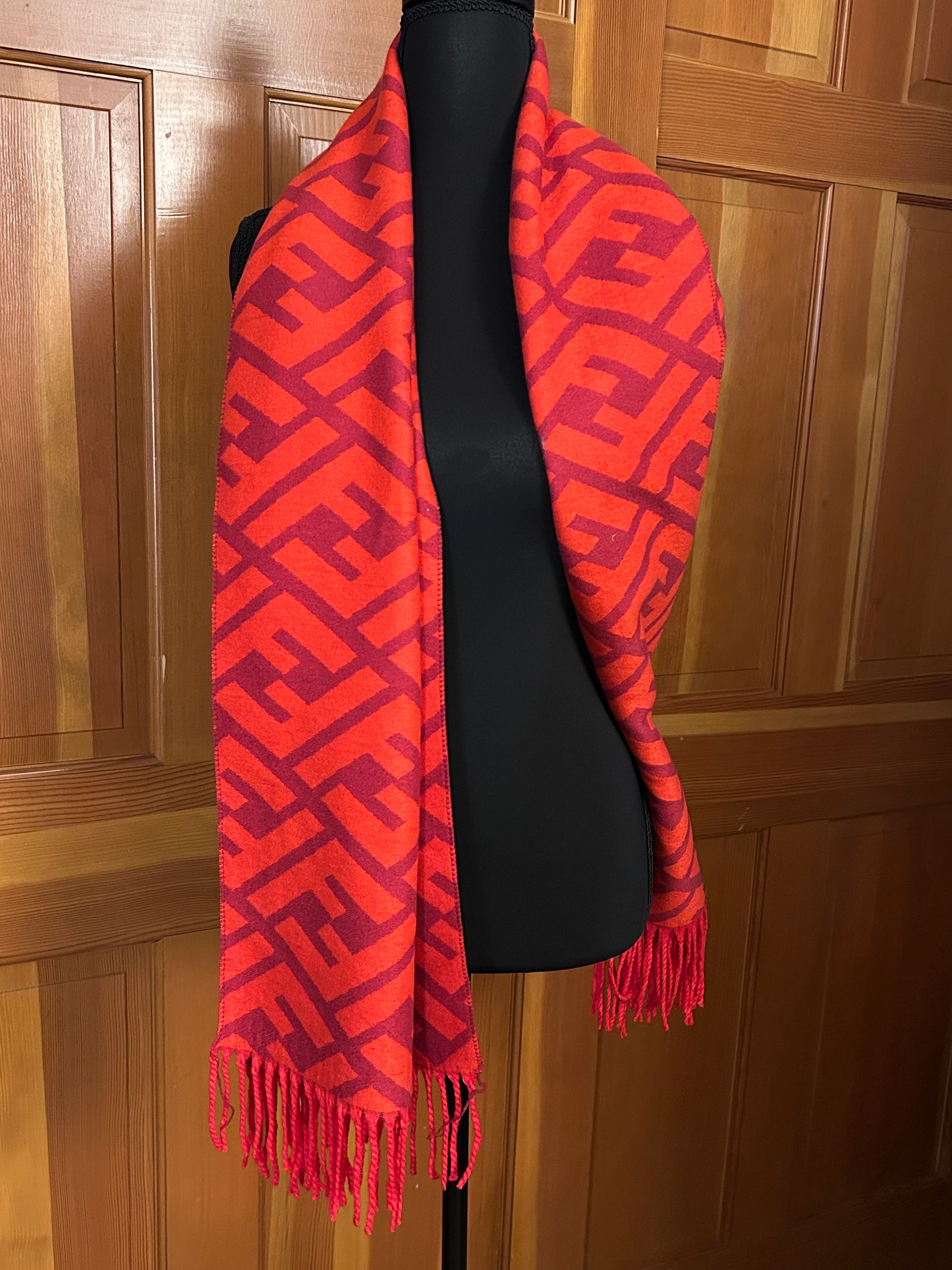 Jacquard Red Tasseled Scarf