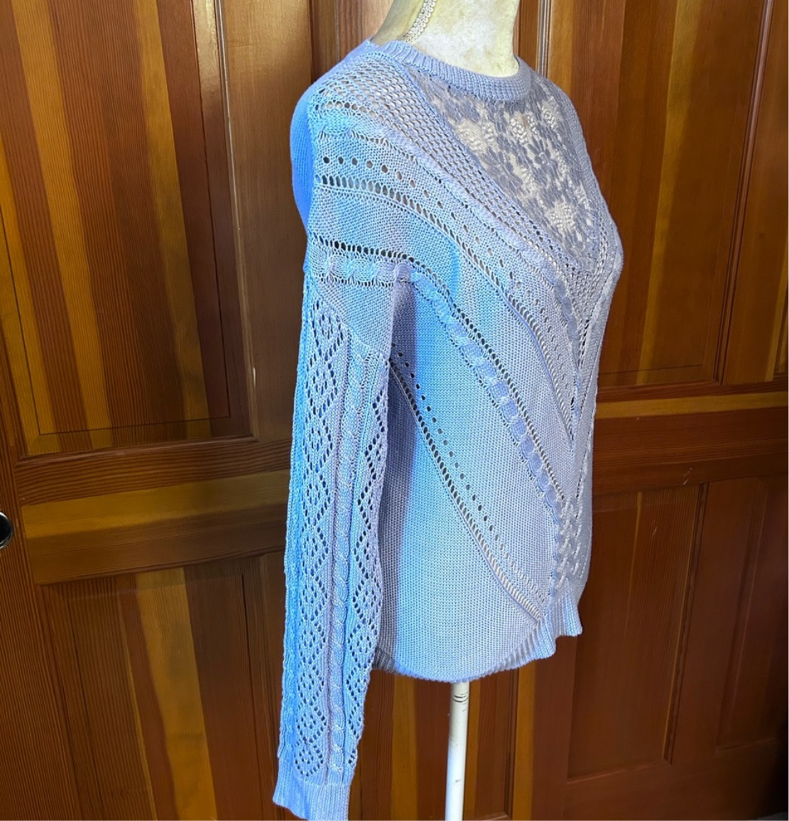 Dusty Lavender Ribbed Knit Women’s sweater.
