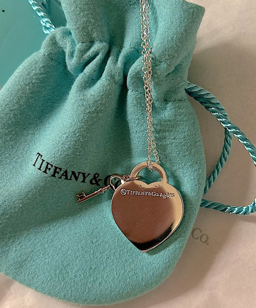 925 Silver and Rose-gold Heart Key Pendant Necklace