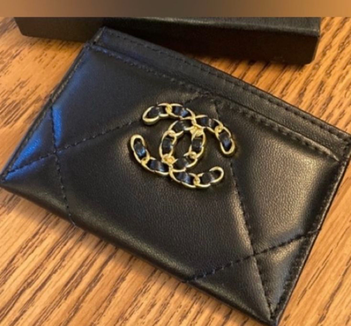 Quilted Black Leather Cardholder