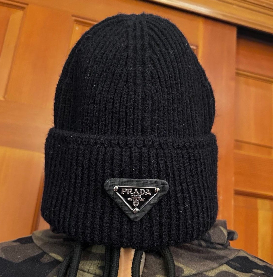 Unisex Wool and Cashmere Beanie.