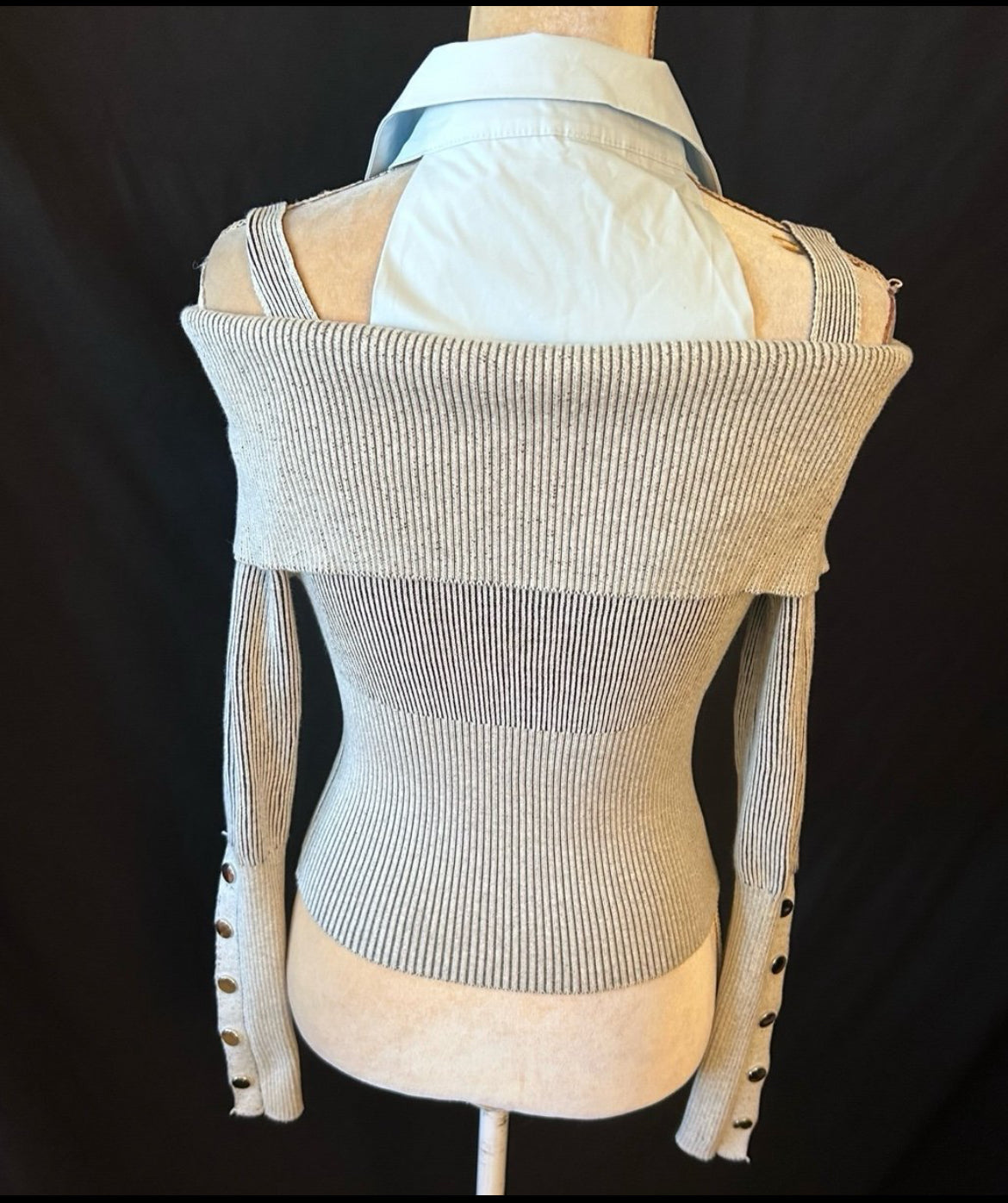 Off-shoulder Knitted Tie Design Blouse