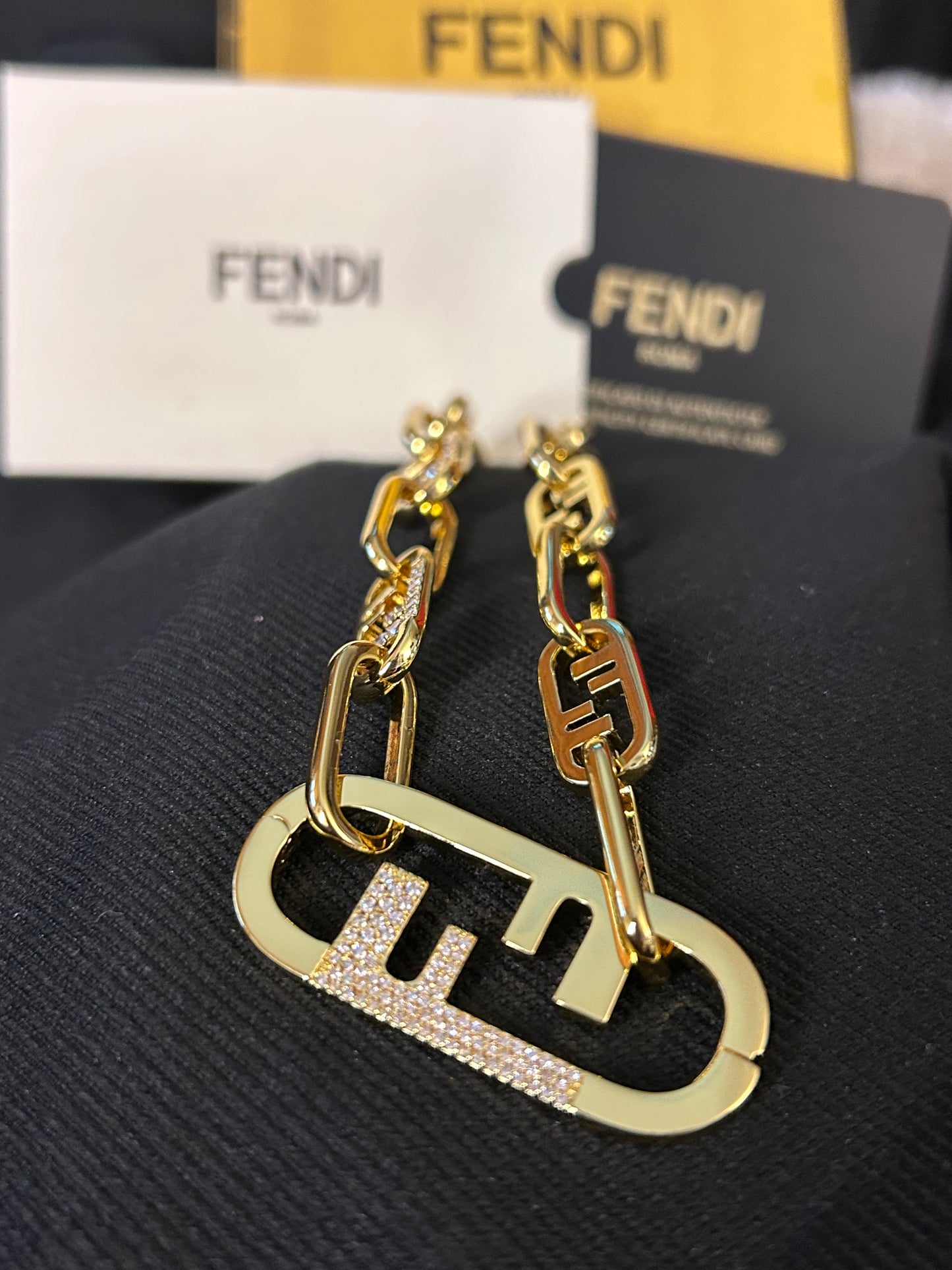 O'lock FF Logo
Gold-tone Chain Necklace