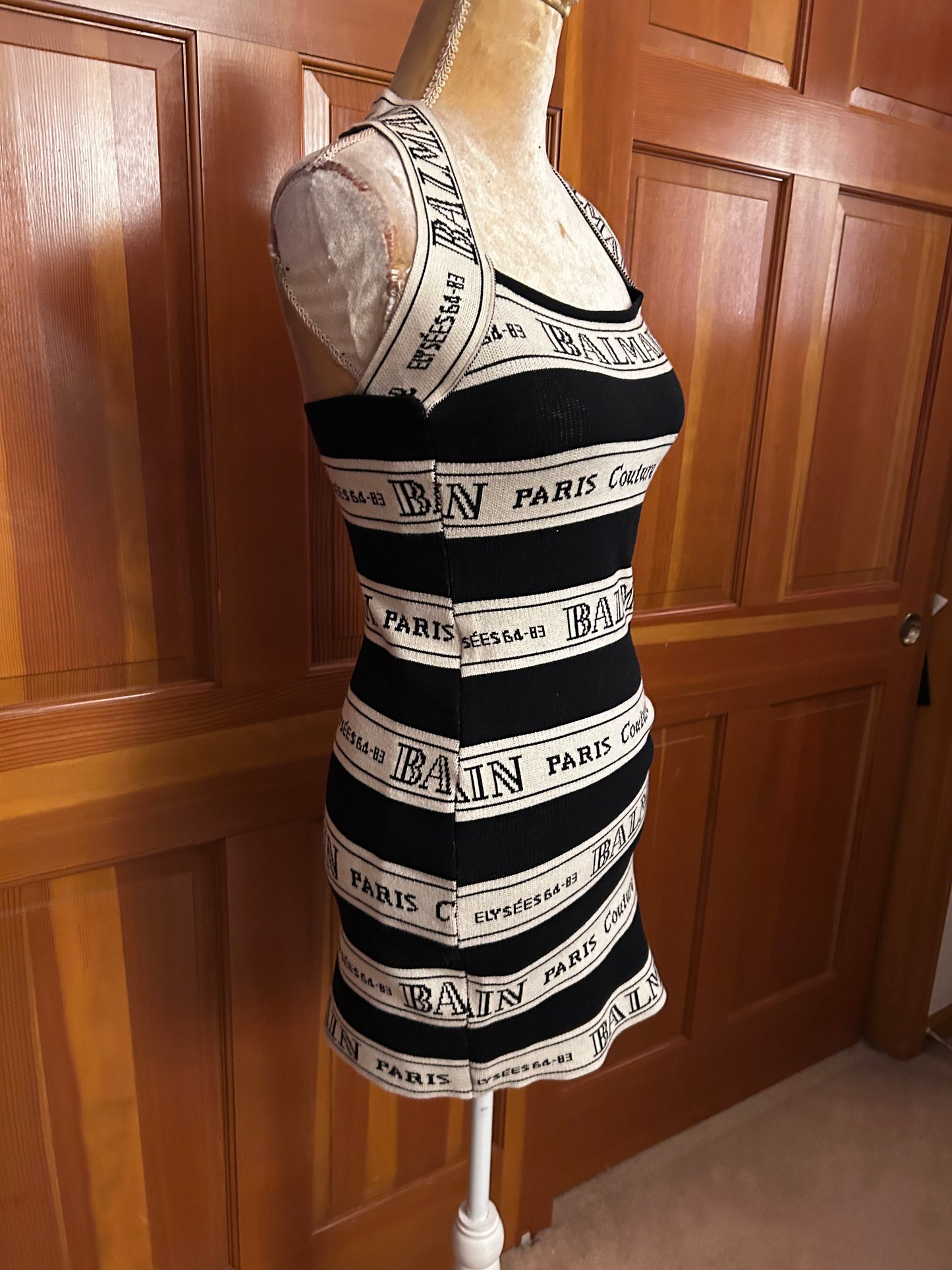 Halter Neck Knit Bandage Style Mini dress.