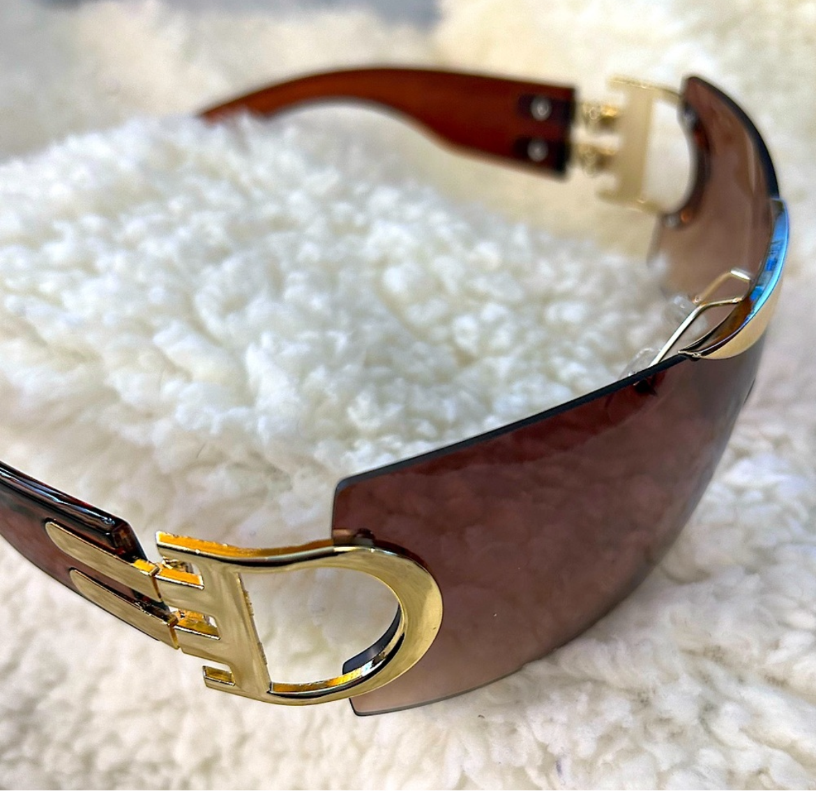 Gold Tea Shield Style Glamour Sunglasses
