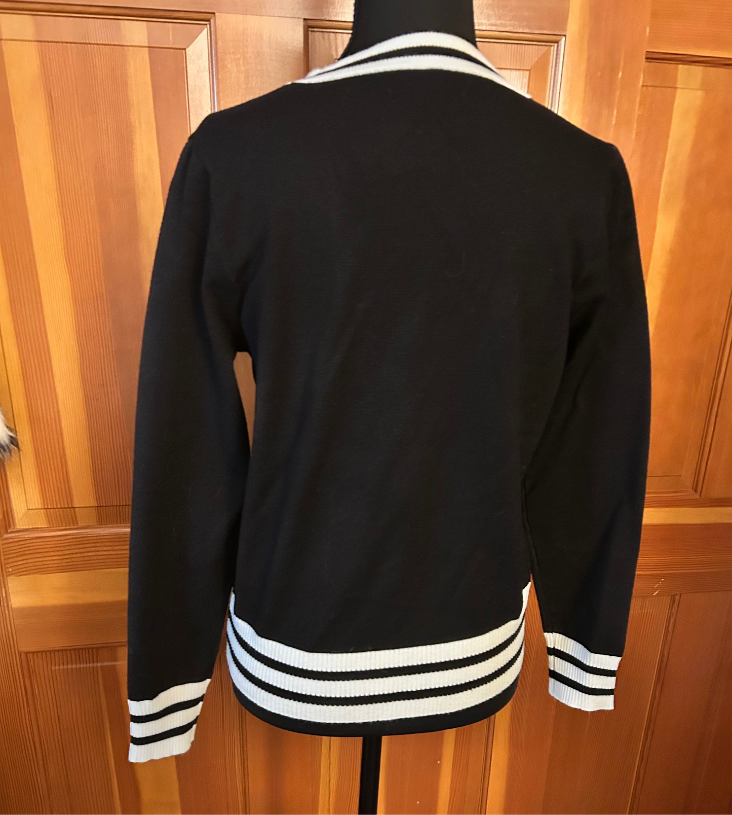 Black and White Intarsia-Knit Logo Jumper.
