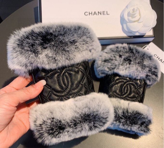Chanel Fingerless Faux Fur Gloves