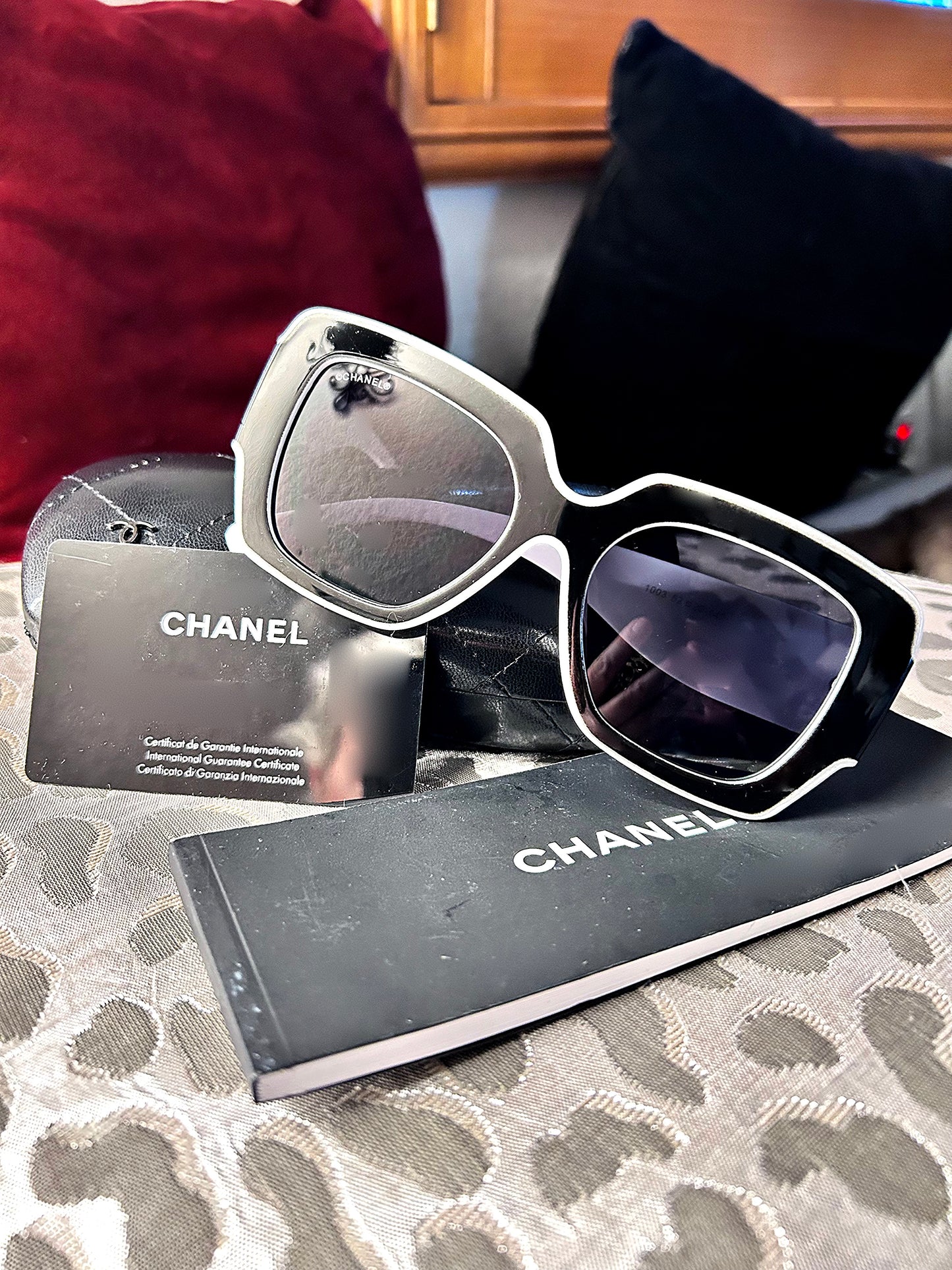 Black and White Cat Eye Sunglasses