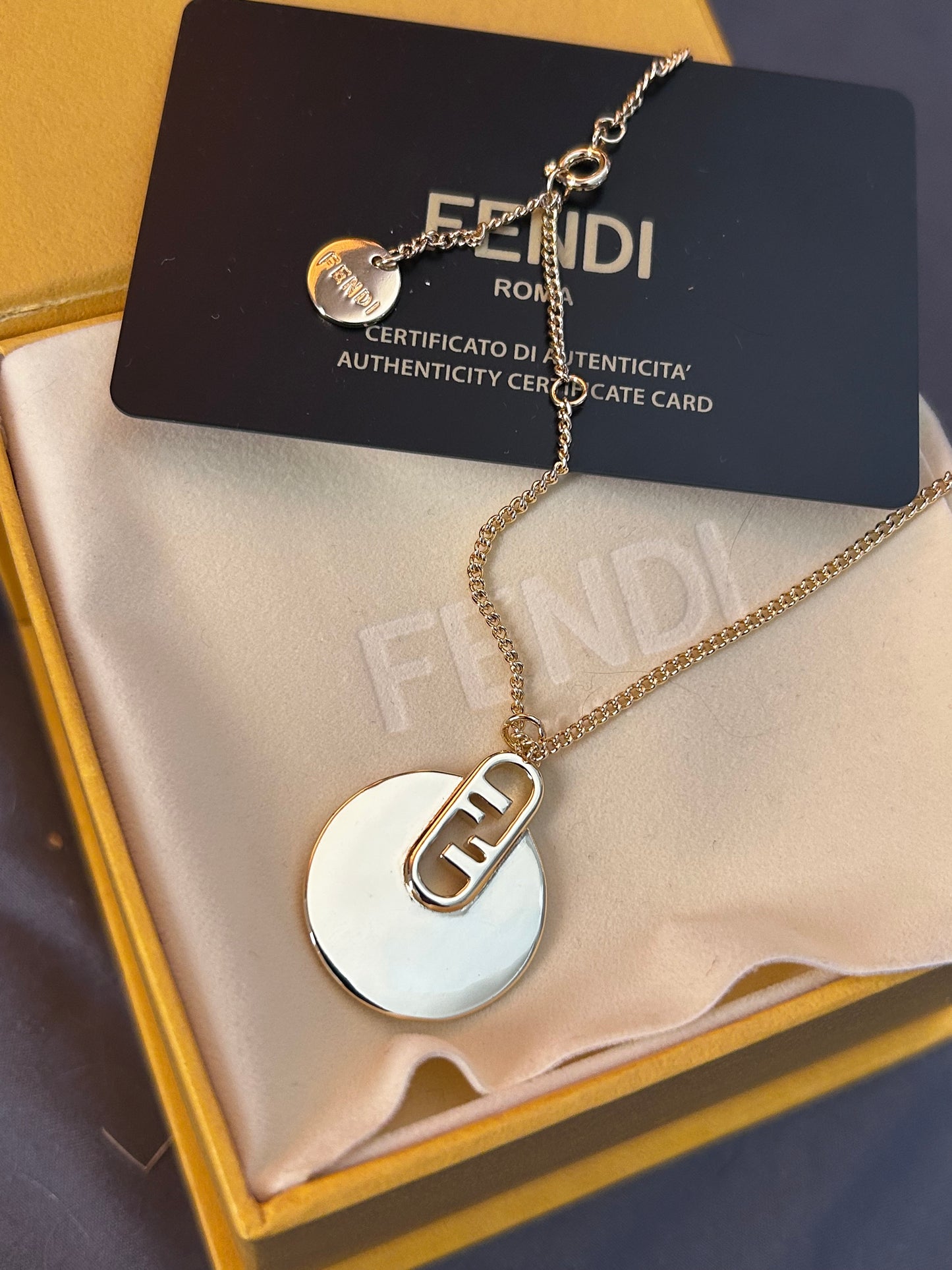 Gold Pendant Necklace