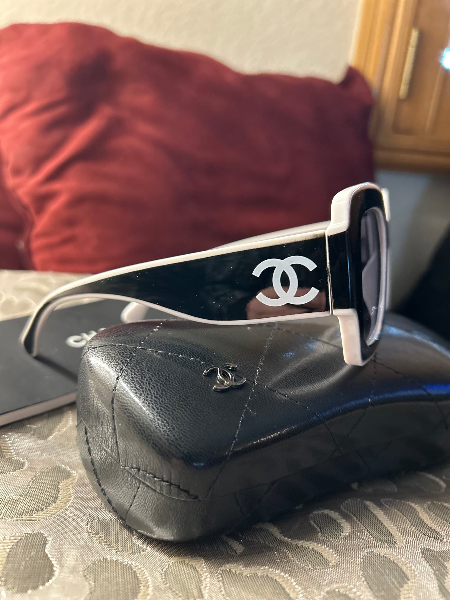 Black and White Cat Eye Sunglasses