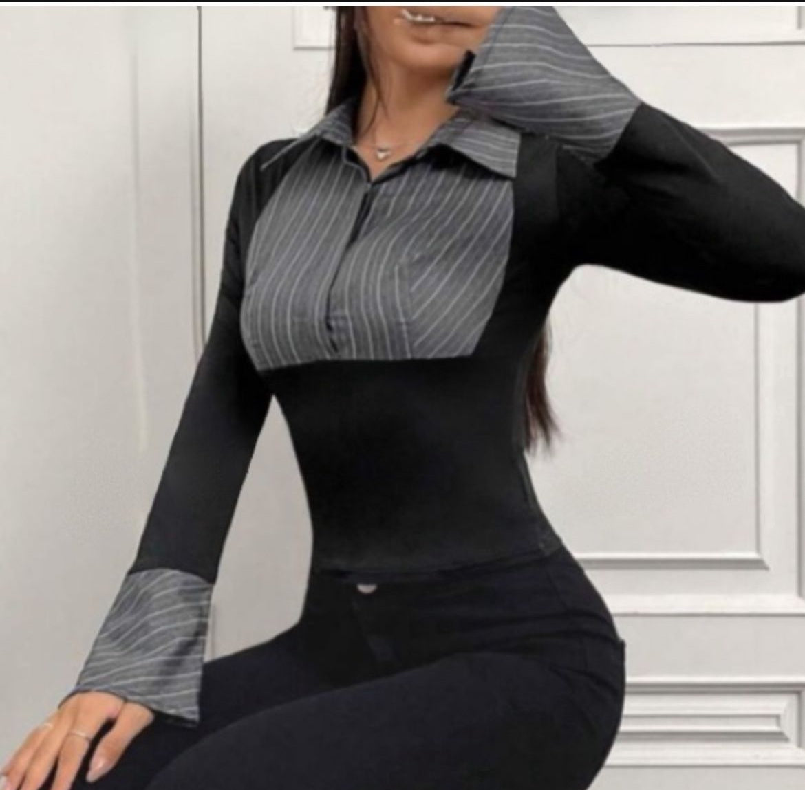 Artdeco Cuffed Sleeve Pinstriped Blouse