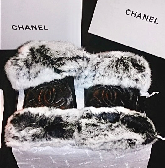 Chanel Fingerless Faux Fur Gloves