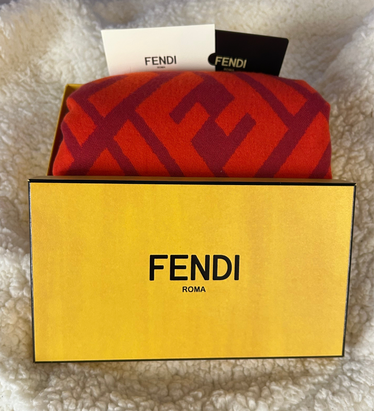 Jacquard Red Tasseled Scarf