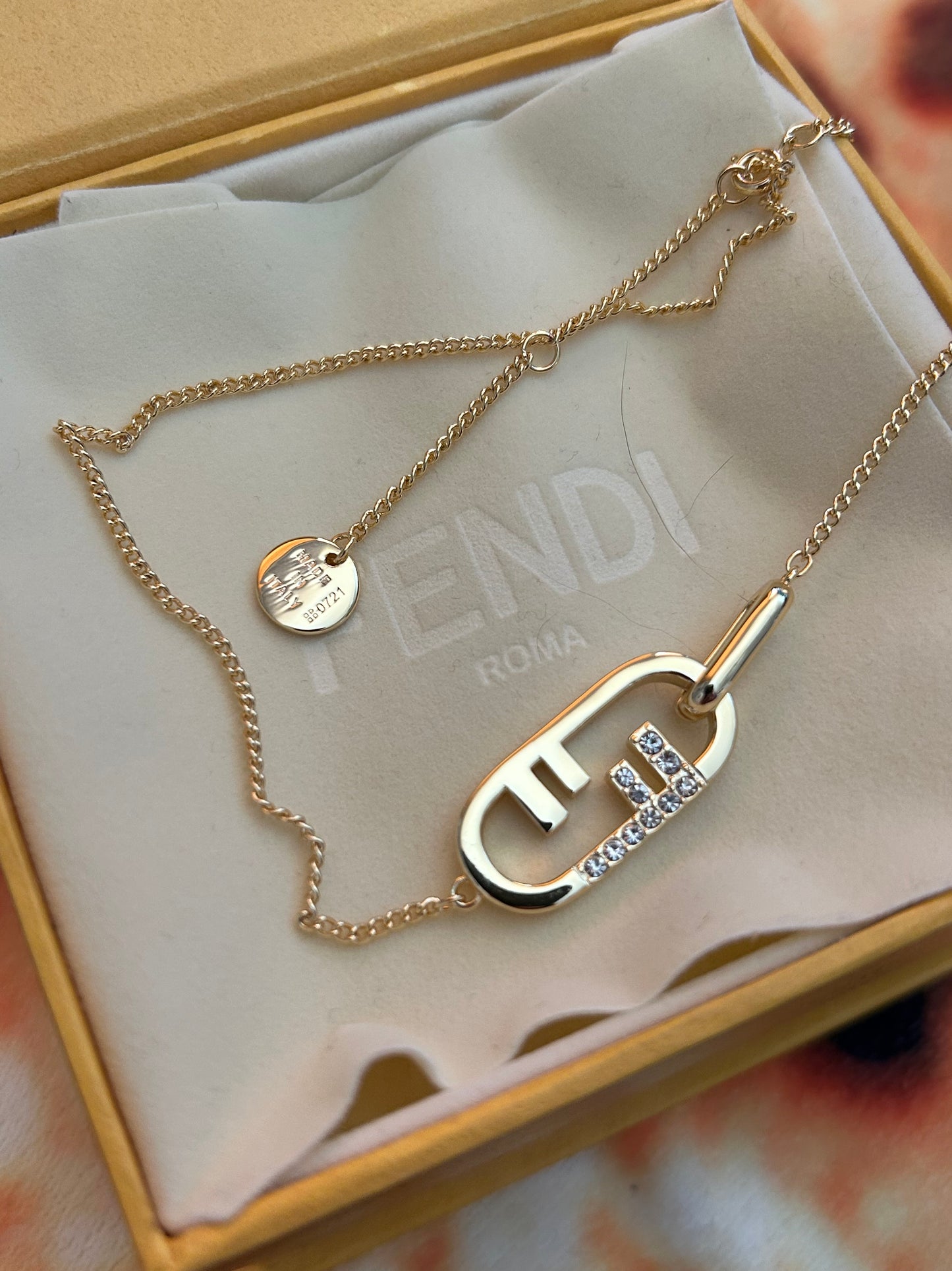 O'Lock Women's Gold Necklace