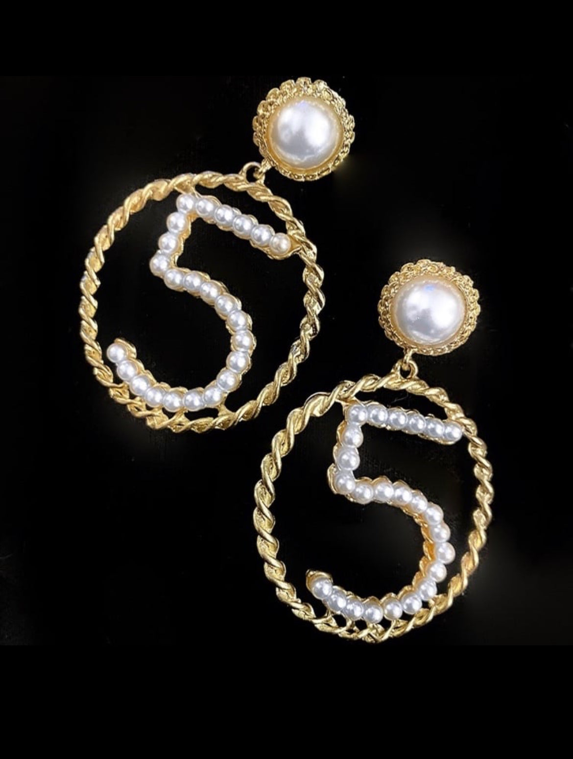 Elegant “Number 5”Decor Drop Earrings